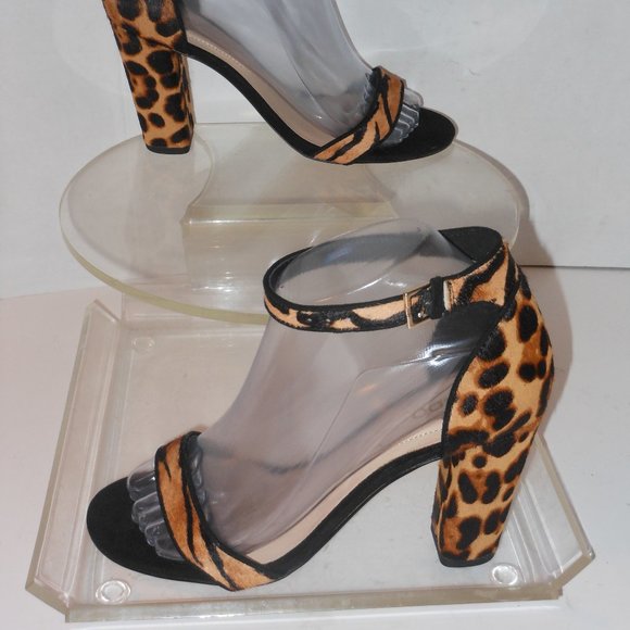 ALDO LEOPARD PRINT SHOES SIZE 6.5 MEDIUM - Picture 2 of 7